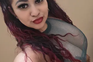 chica Latina - 26 - Image 1