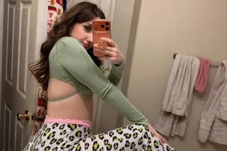 💦Wet and tight pu$sy💦💯😜 Cum ea... - Image 4