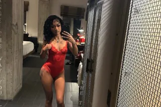 Upscale Gentlemen ONLY🍒Pretty & Petite Dom 💕 - Image 3