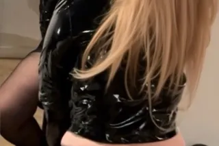 Greeding from Nikki-nikkibbnyc.com - Image 4