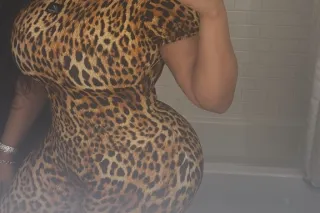 back in town for a short time - Image 5